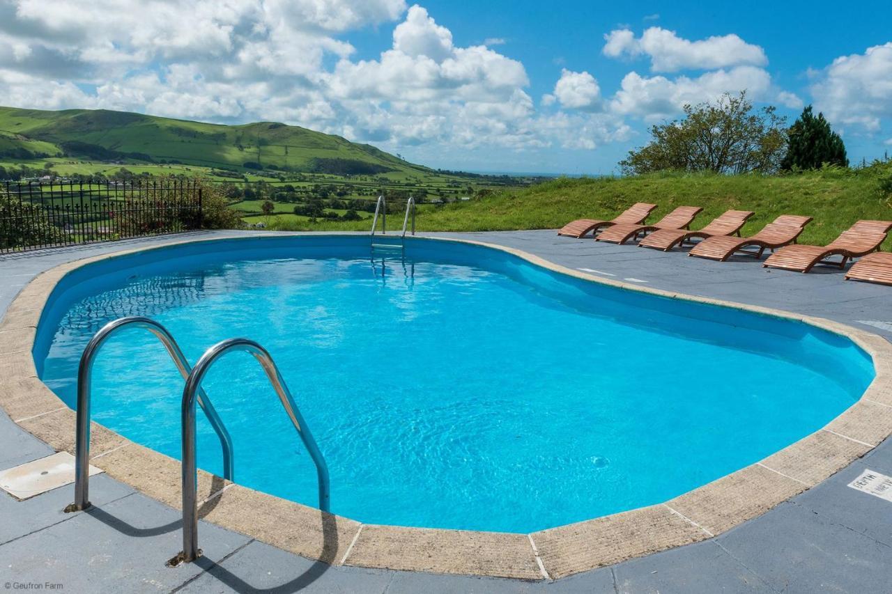 Farmhouse & Cottage At Geufron Farm - Dog Friendly Bryn-crug Exteriér fotografie